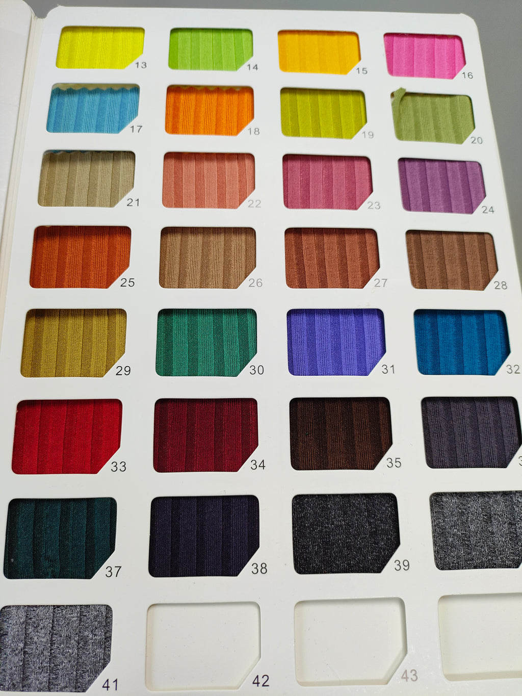 650  8×5 Rib Knit Fabric | 160cm 230gsm   / Ready Made